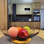 Appartement 7th Floor Cozy With Parking, Pool, Fitness *