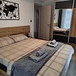 Appartement 7th Floor Cozy With Parking, Pool, Fitness *