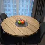 7th Floor Cozy With Parking, Pool, Fitness *