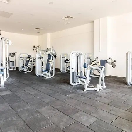 7th Floor Cozy With Parking, Pool, Fitness Apartmán Skopje