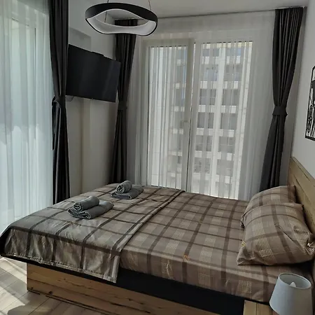 7th Floor Cozy With Parking, Pool, Fitness Skopje