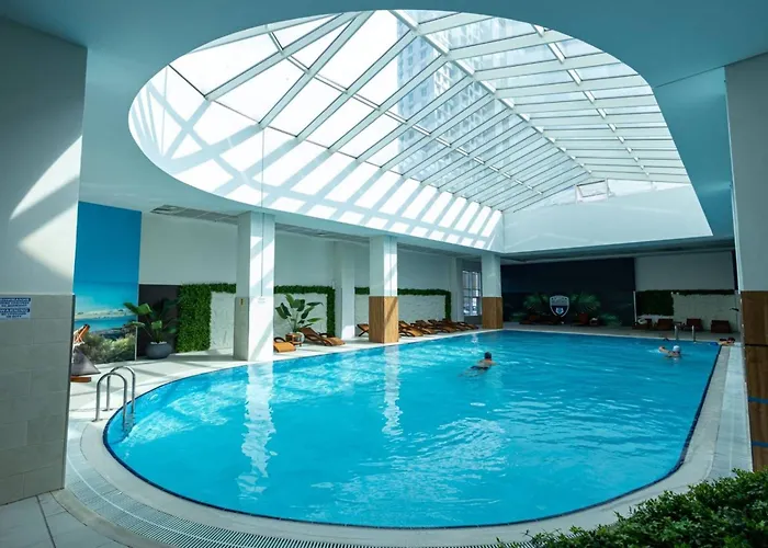 7th Floor Cozy With Parking, Pool, Fitness 스코페