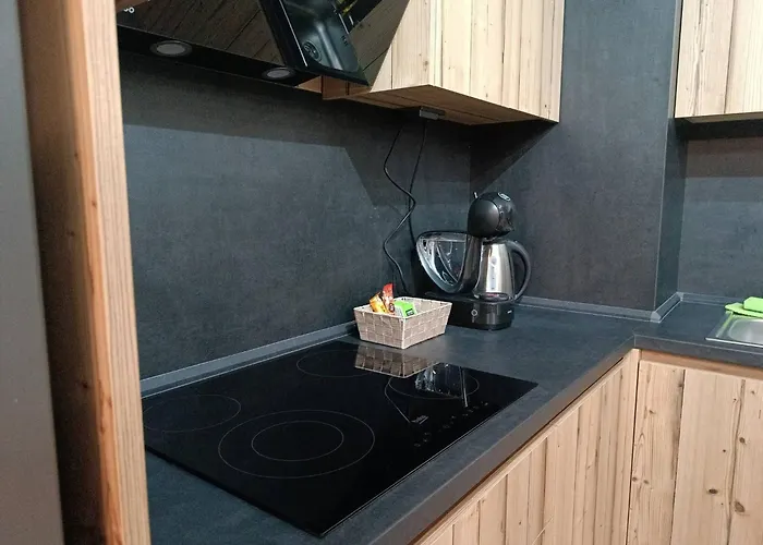 아파트 7th Floor Cozy With Parking, Pool, Fitness *