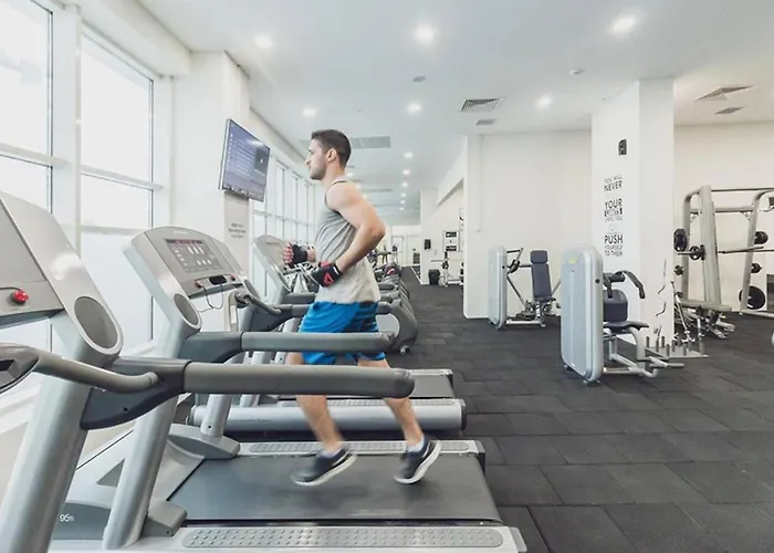 7th Floor Cozy With Parking, Pool, Fitness * Skopje