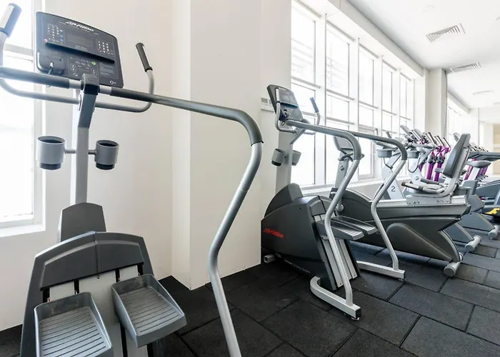 7th Floor Cozy With Parking, Pool, Fitness 아파트