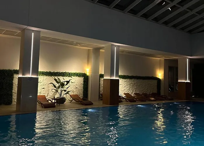 아파트 7th Floor Cozy With Parking, Pool, Fitness 스코페