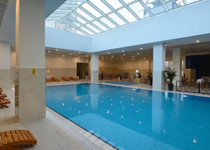 7th Floor Cozy With Parking, Pool, Fitness Skopje