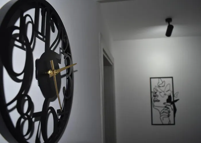 7th Floor Cozy With Parking, Pool, Fitness 아파트